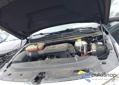 2021 Ram 1500 Big Horn 4X4 5'7 Box from USA, damaged, VIN 1C6RRFFG7MN596101